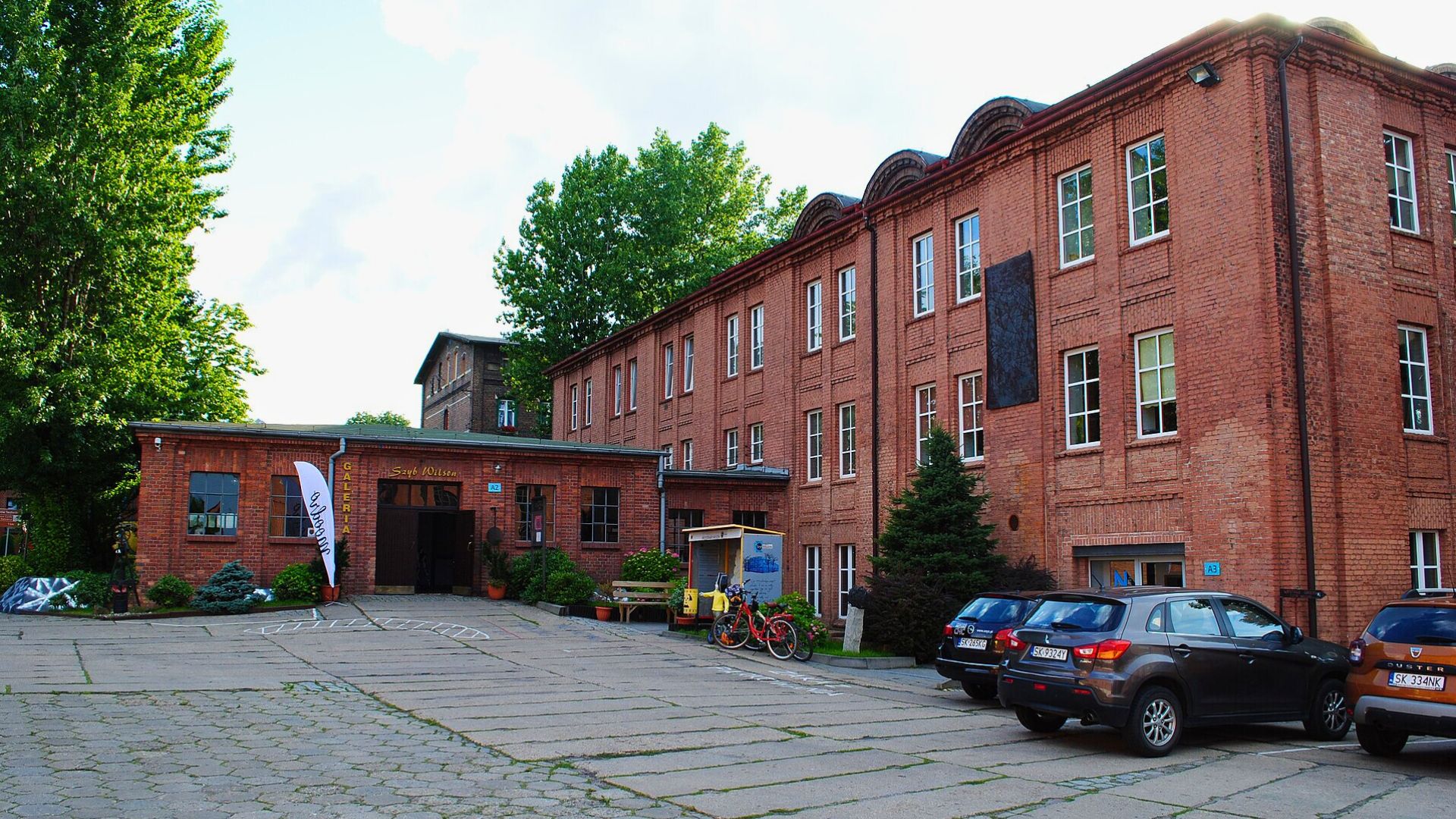 Szyb wilson zewnątrz